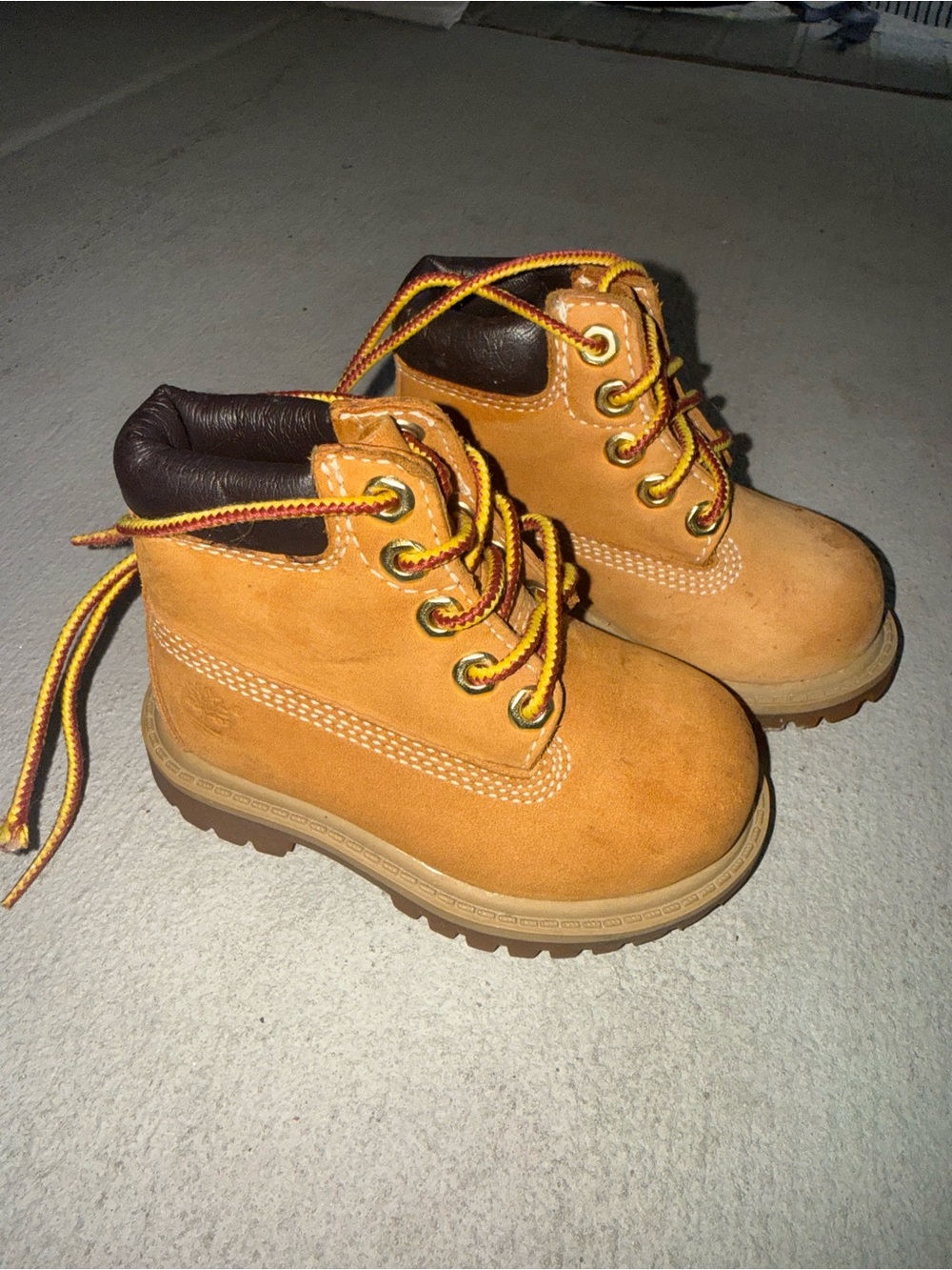 Timberland Little Kids Wheat/Tan Lace-Up Hiking Boots 4c